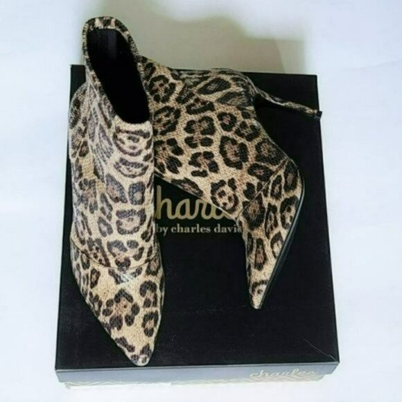 NWT Charles By Charles David Leopard Embossed Stretch Heel Booties - Picture 7 of 8